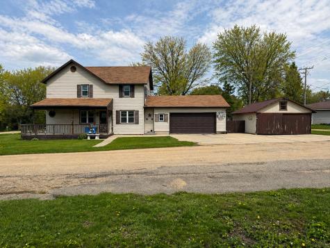 317 South Walnut Street Shannon IL 61078
