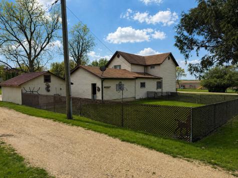 317 South Walnut Street Shannon IL 61078