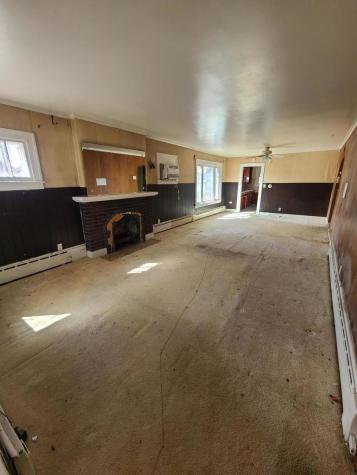 1834 Victoria Avenue North Chicago IL 60064