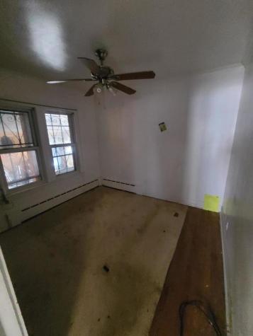 1834 Victoria Avenue North Chicago IL 60064