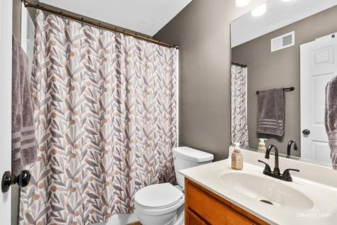 534 Chestnut Drive Oswego IL 60543