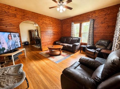 212 Tinley Avenue Depue IL 61322