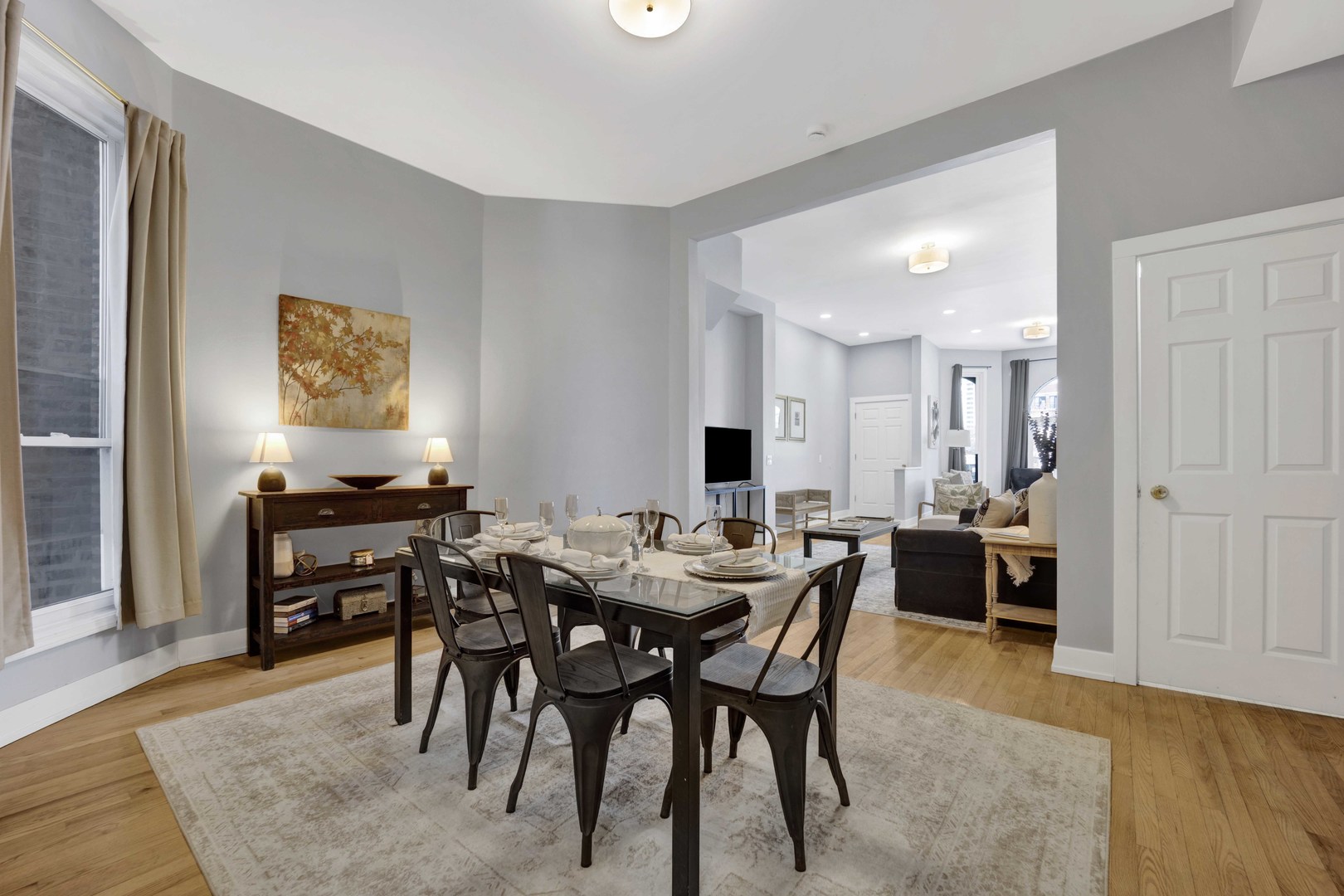 3806 South Indiana Avenue Chicago IL 60653