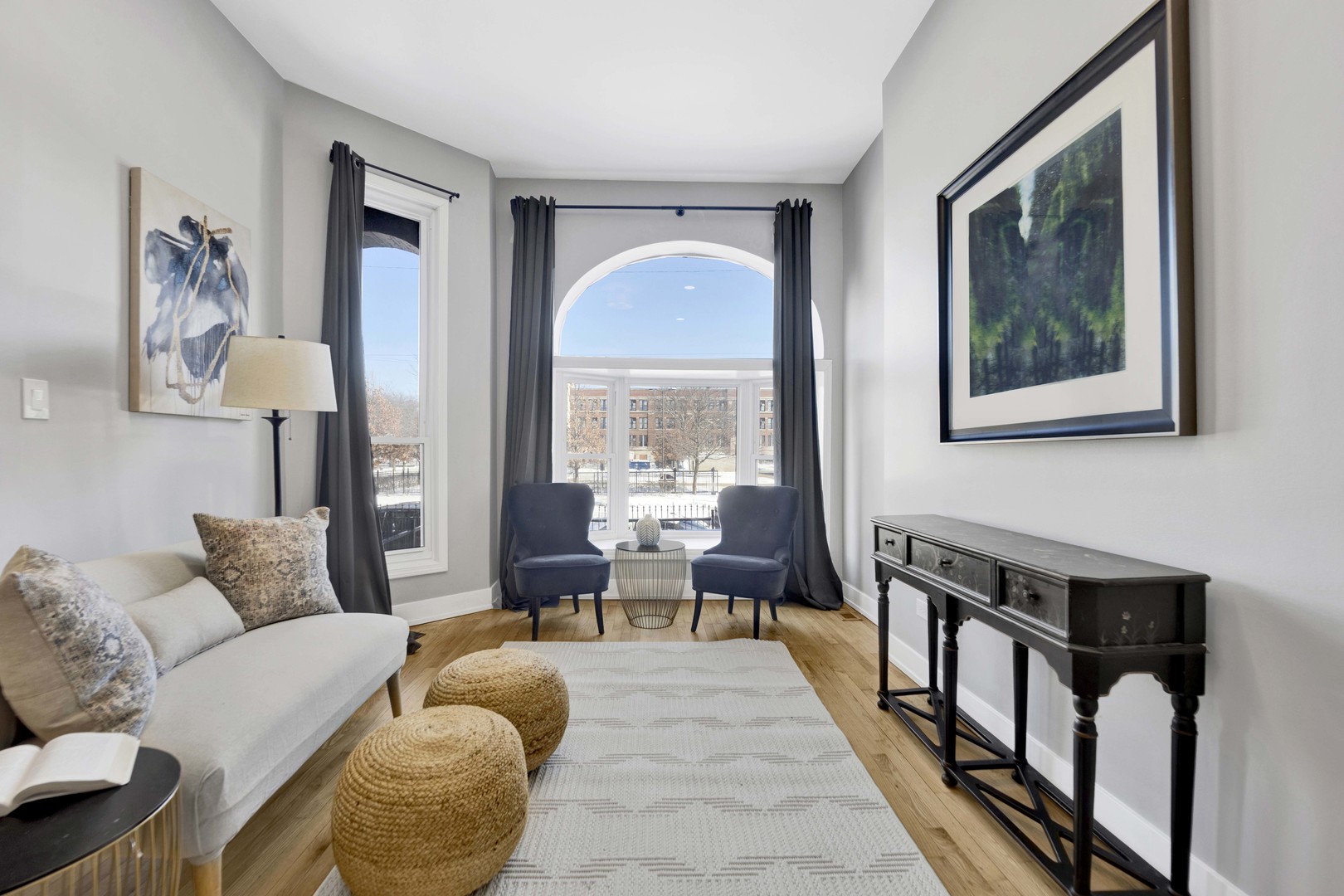 3806 South Indiana Avenue Chicago IL 60653