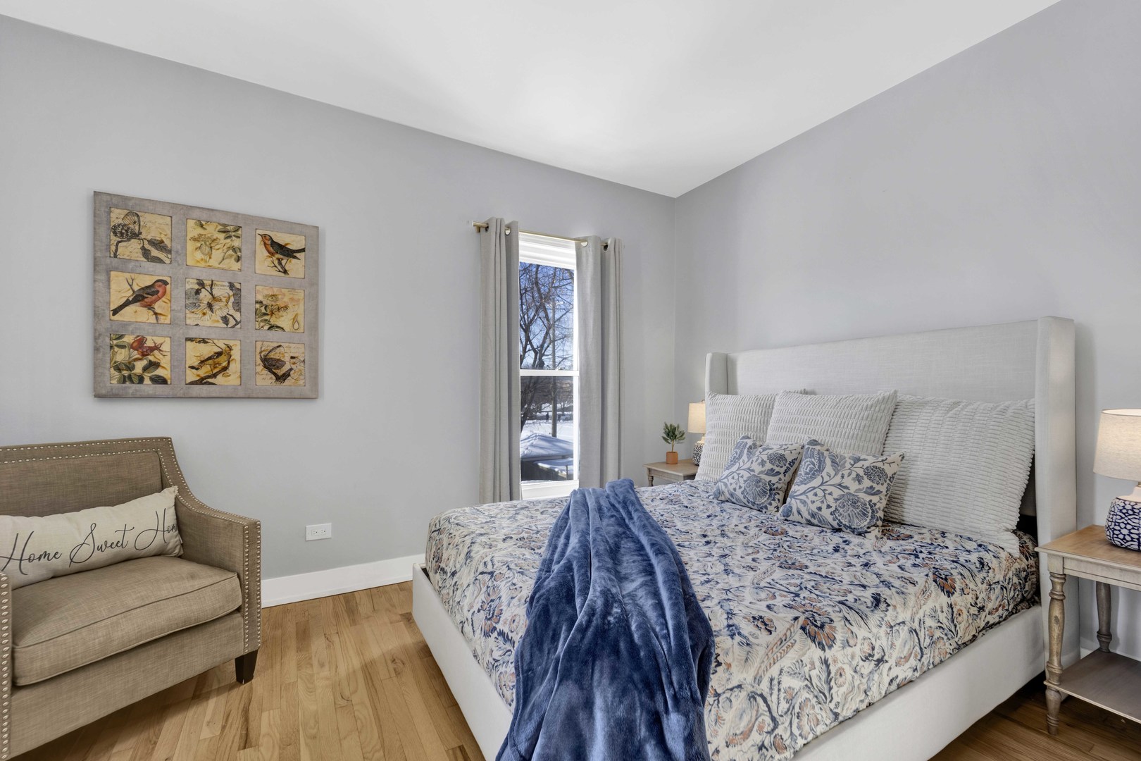 3806 South Indiana Avenue Chicago IL 60653