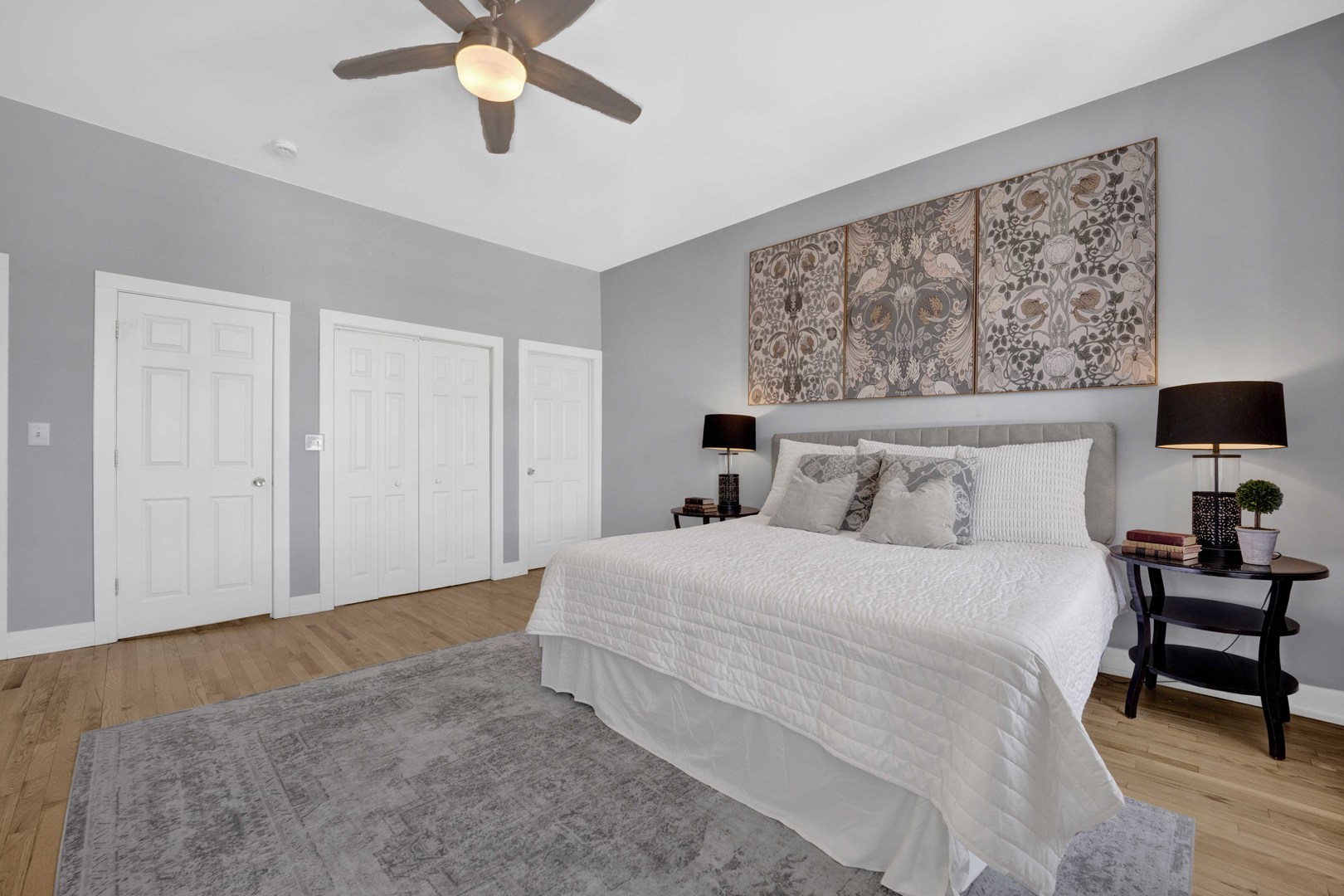 3806 South Indiana Avenue Chicago IL 60653