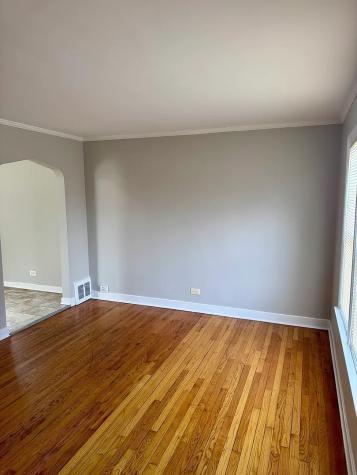 2218 South 11th Avenue Broadview IL 60155