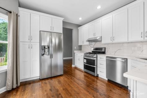 2143 Periwinkle Lane Naperville IL 60540