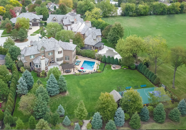 319 Claremont Court Naperville IL 60540