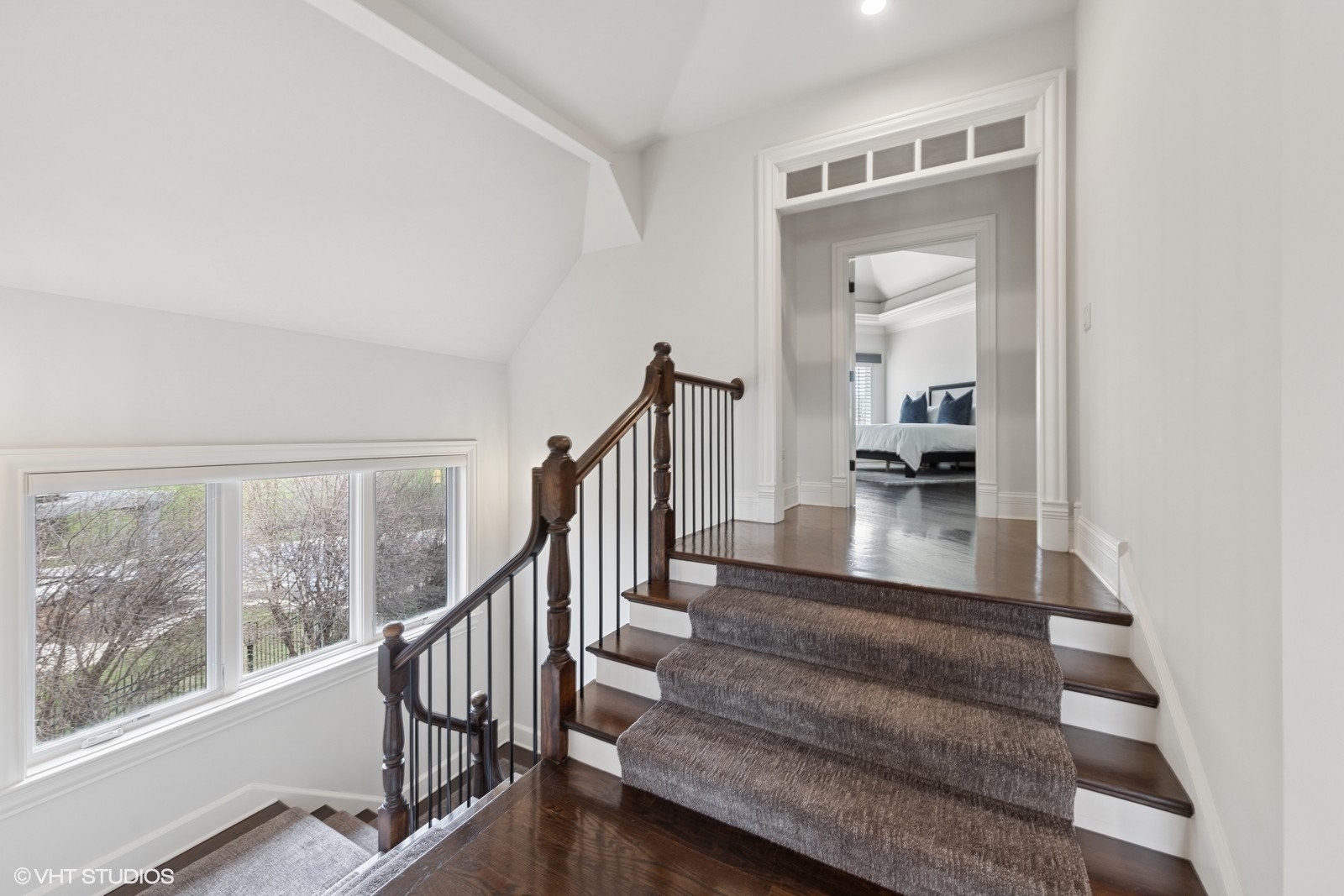 319 Claremont Court Naperville IL 60540