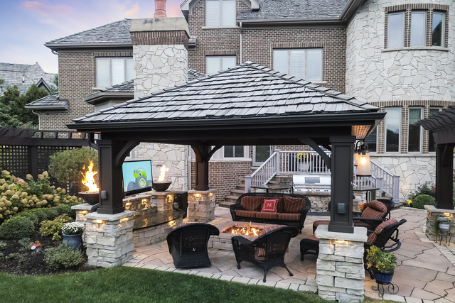 319 Claremont Court Naperville IL 60540