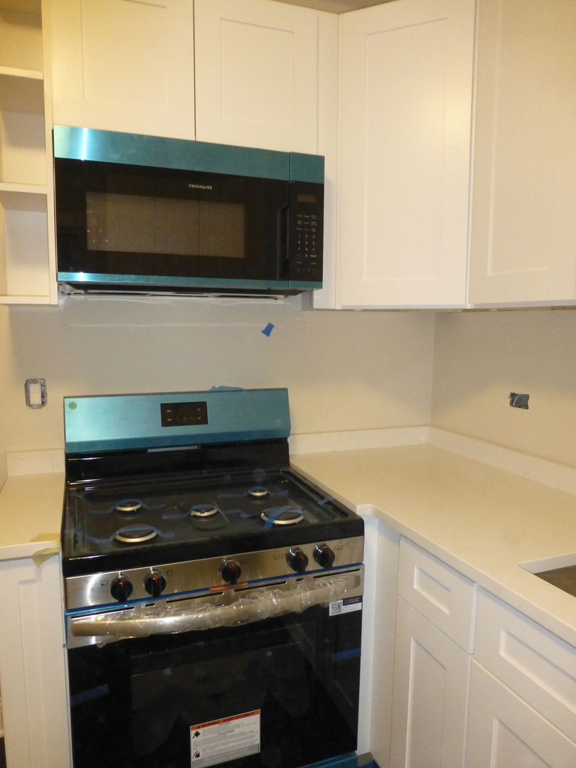 9016 Southview Avenue Brookfield IL 60513