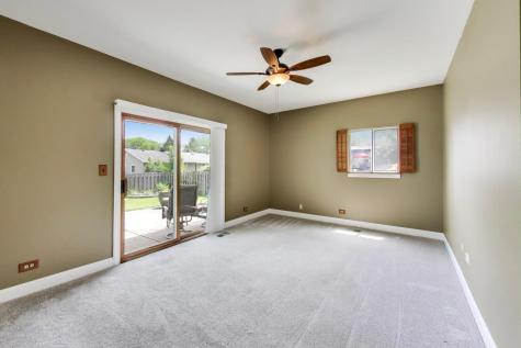 605 North Rohlwing Road Palatine IL 60074