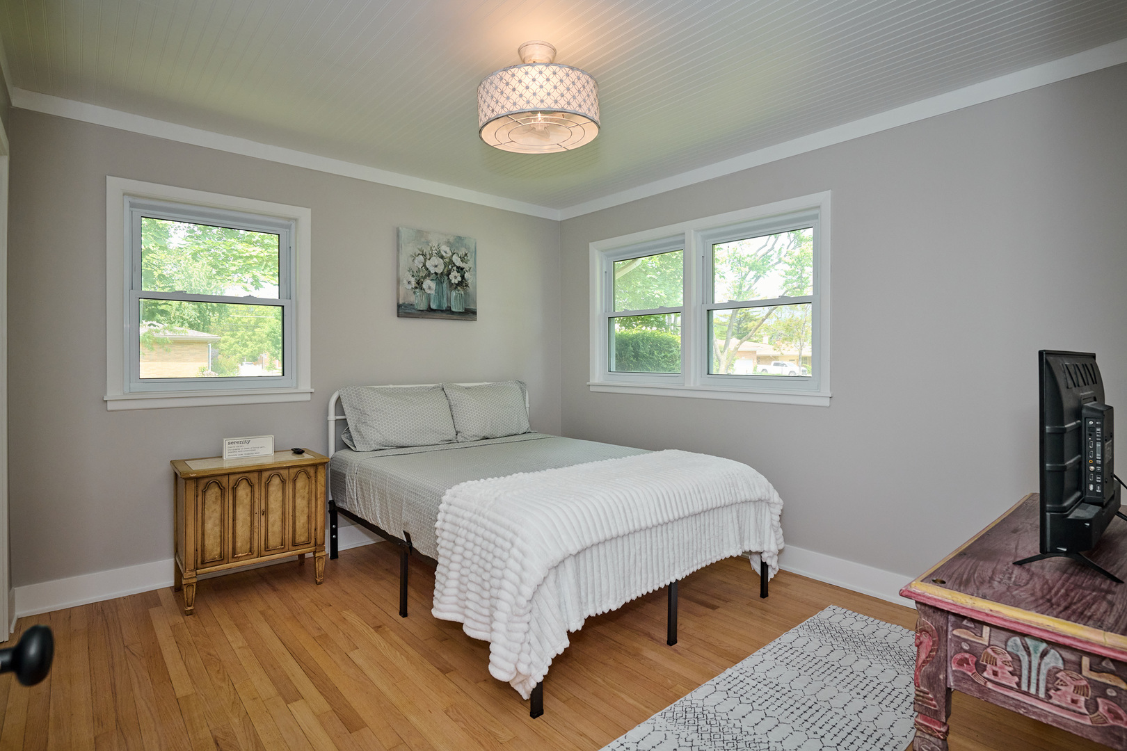 4555 Cleveland Street Skokie IL 60076