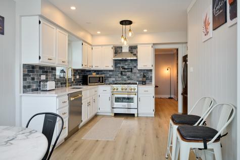4555 Cleveland Street Skokie IL 60076
