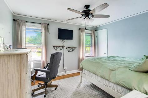 9925 South Maplewood Avenue Chicago IL 60655