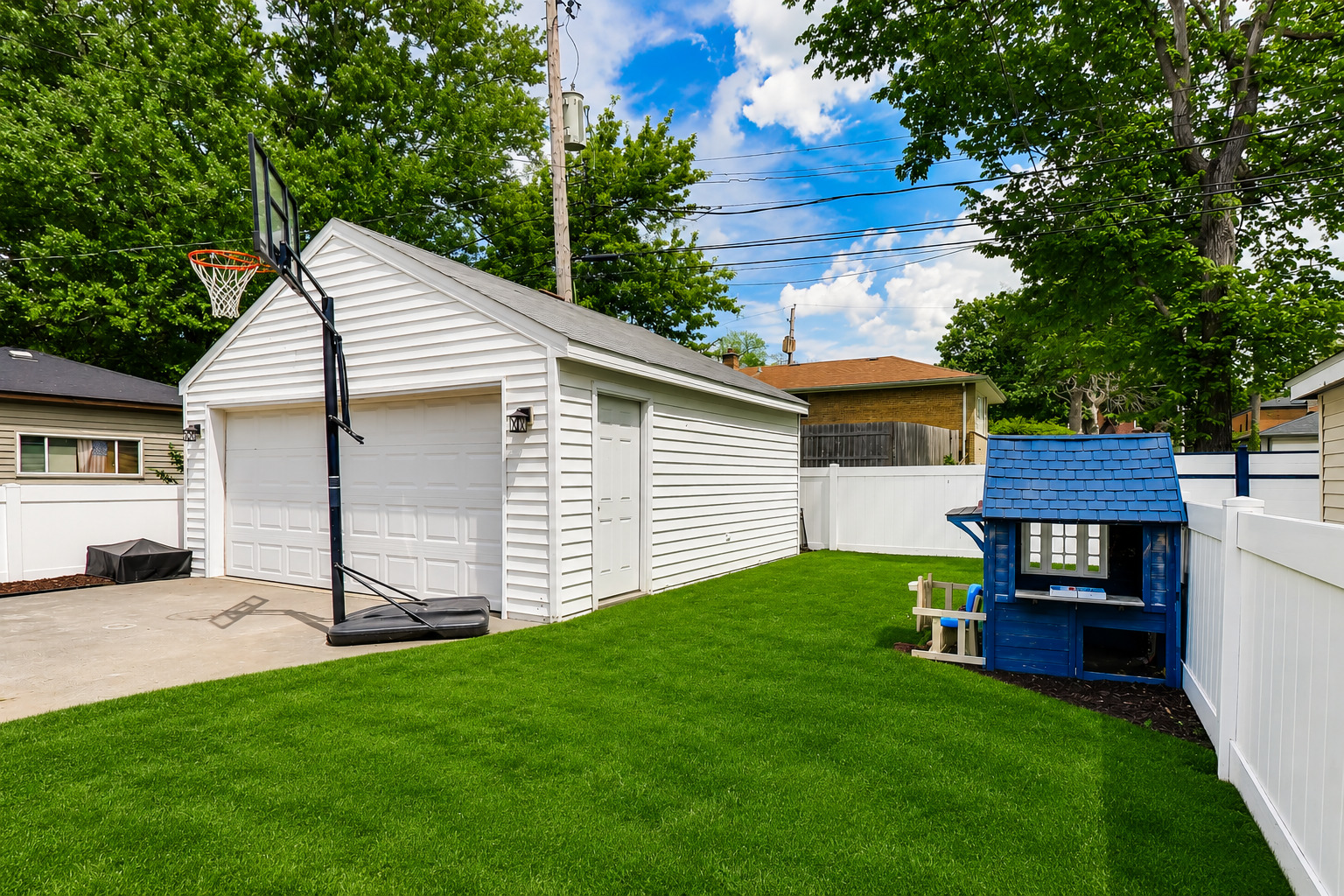 9925 South Maplewood Avenue Chicago IL 60655