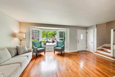 9925 South Maplewood Avenue Chicago IL 60655
