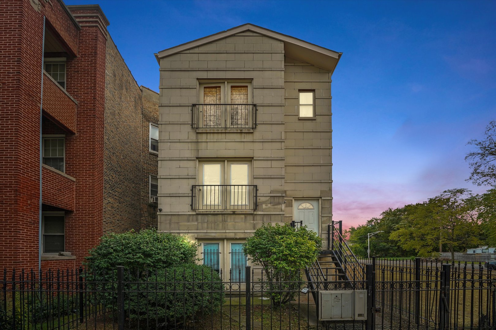 1453 West Garfield Boulevard Chicago IL 60636