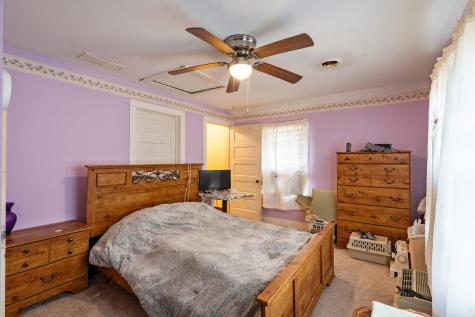 217 12TH Street East Moline IL 61244