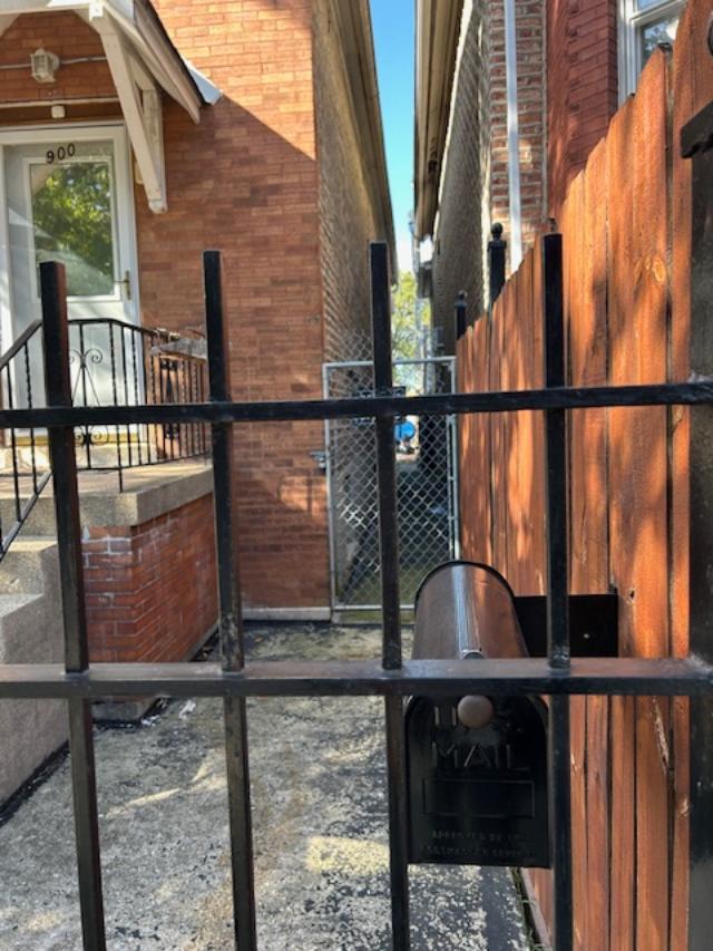 900 North Springfield Avenue Chicago IL 60651