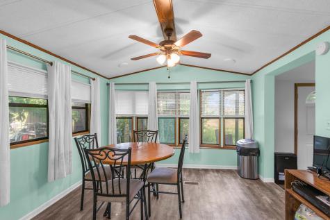 177 Windward Lakemoor IL 60051
