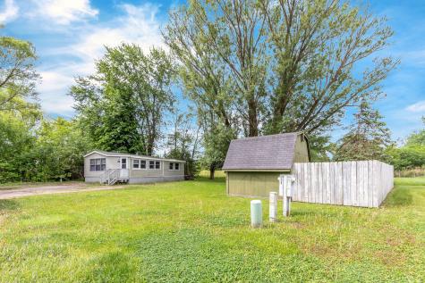 177 Windward Lakemoor IL 60051