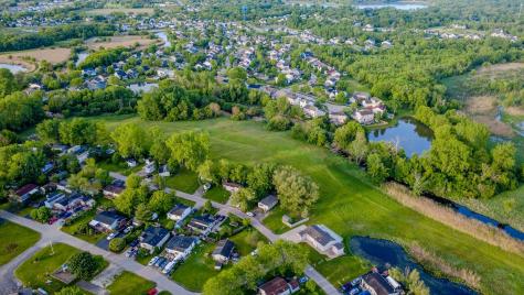 177 Windward Lakemoor IL 60051