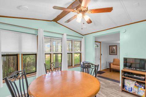 177 Windward Lakemoor IL 60051