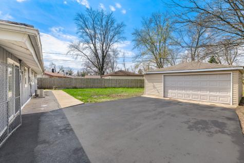 18960 John Avenue Country Club Hills IL 60478