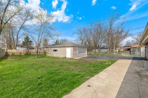 18960 John Avenue Country Club Hills IL 60478