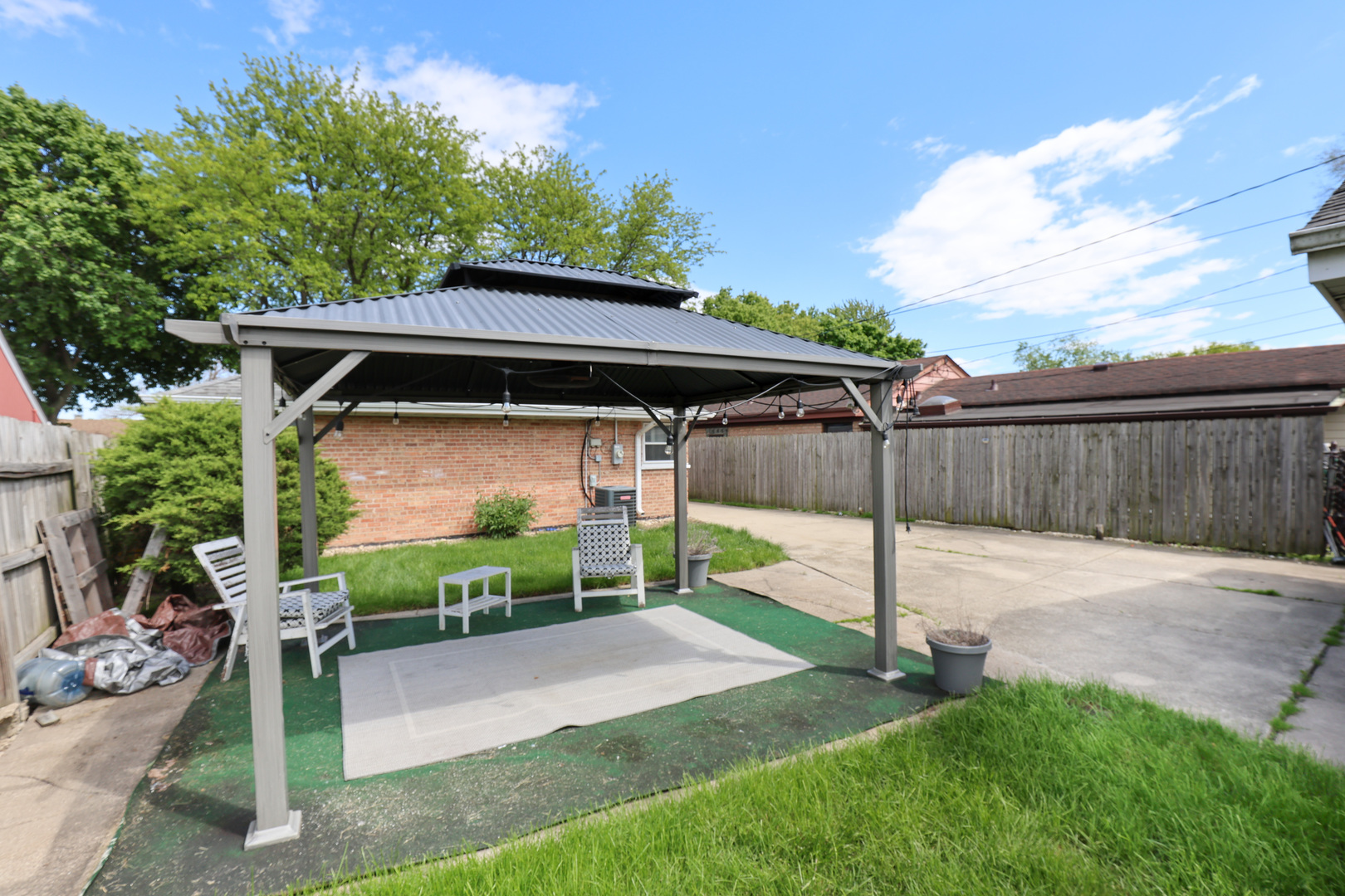 7728 South Kilpatrick Avenue Chicago IL 60652