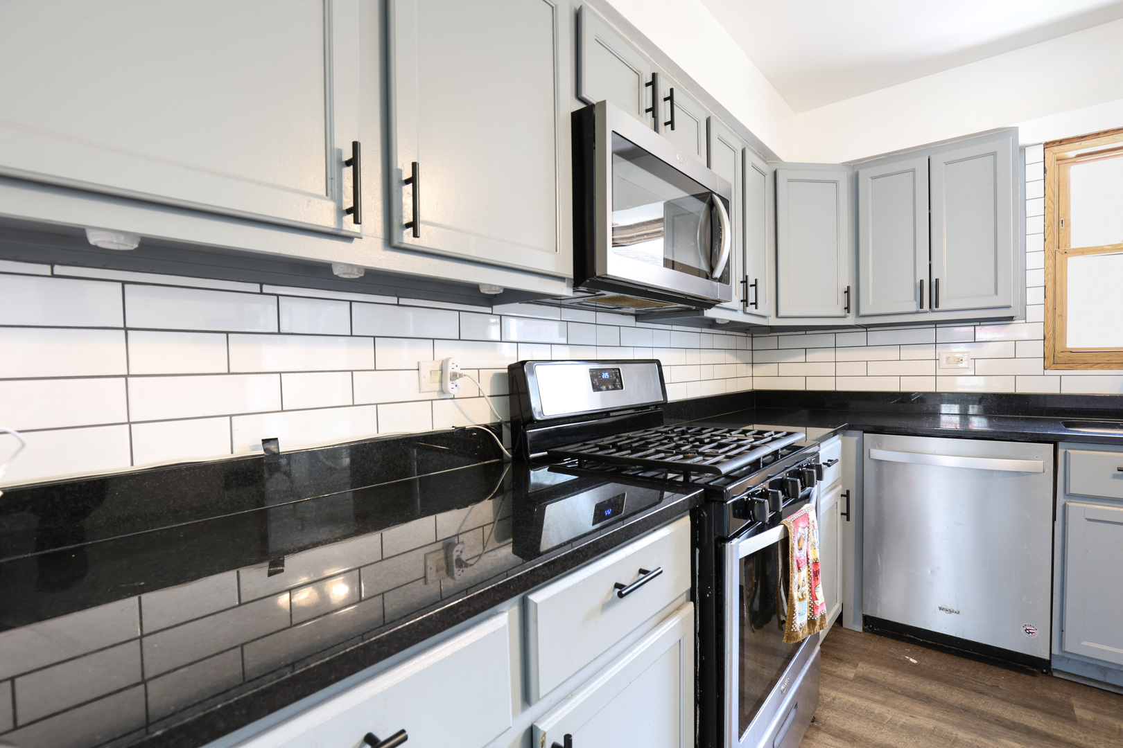 7728 South Kilpatrick Avenue Chicago IL 60652