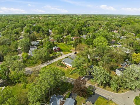 3624 Eastway Drive Island Lake IL 60042