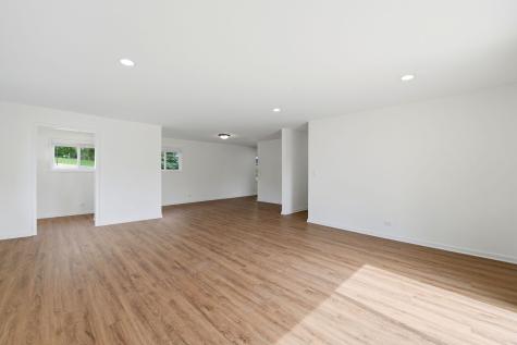 3624 Eastway Drive Island Lake IL 60042