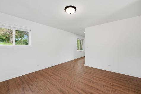3624 Eastway Drive Island Lake IL 60042