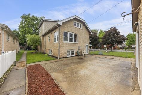 3707 Kenilworth Avenue Berwyn IL 60402