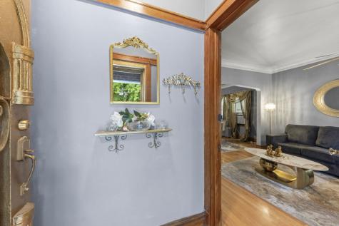 3707 Kenilworth Avenue Berwyn IL 60402
