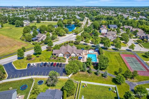 1016 Bayhill Lane Shorewood IL 60404