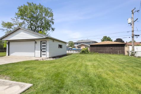 7118 Stanford Drive Bridgeview IL 60455