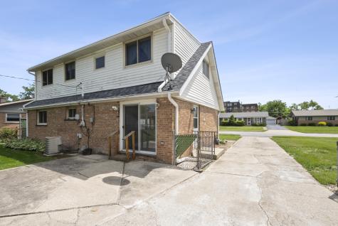7118 Stanford Drive Bridgeview IL 60455