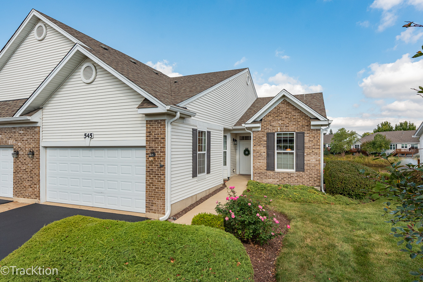 545 Woodhill Drive Carol Stream IL 60188