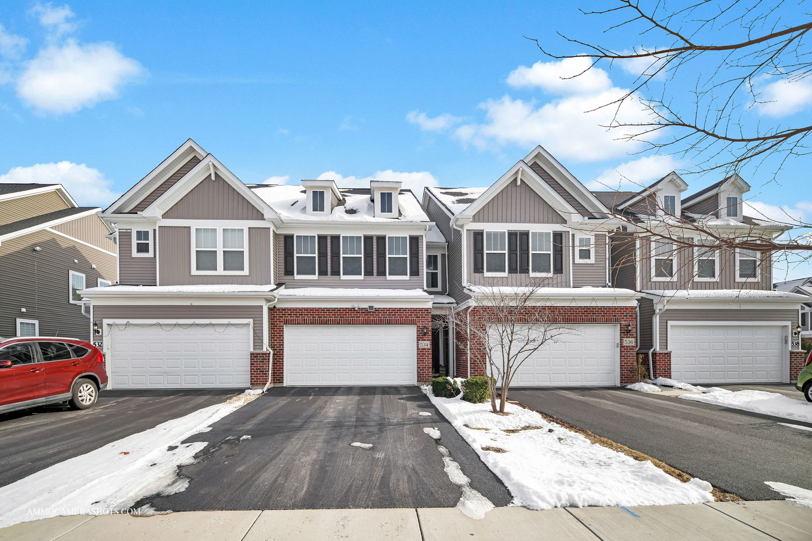 534 Watercress Drive Aurora IL 60504