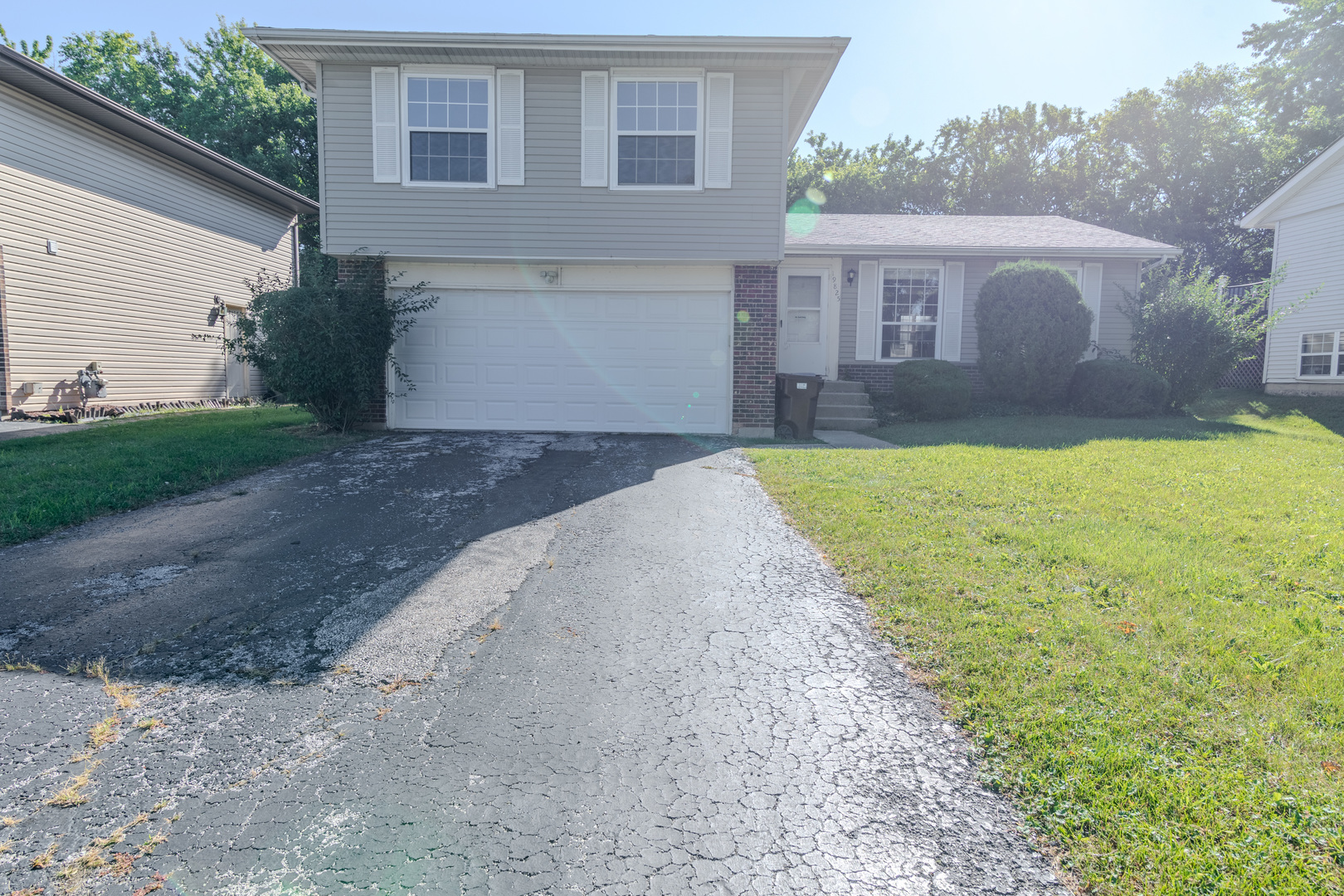 19825 South Farmington Lane Frankfort IL 60423