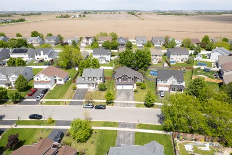 7705 Boxwood Lane Plainfield IL 60586