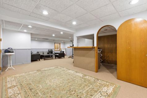 1038 South Hunt Club Drive Mount Prospect IL 60056