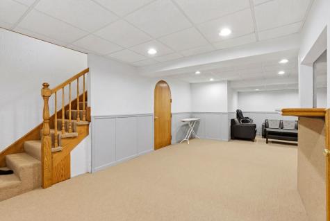 1038 South Hunt Club Drive Mount Prospect IL 60056