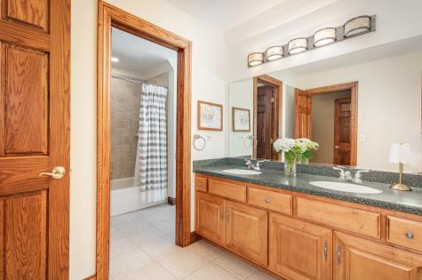 504 Reserve Court Joliet IL 60431