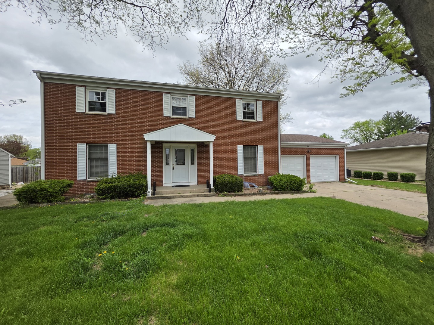 1706 16TH Avenue Sterling IL 61081