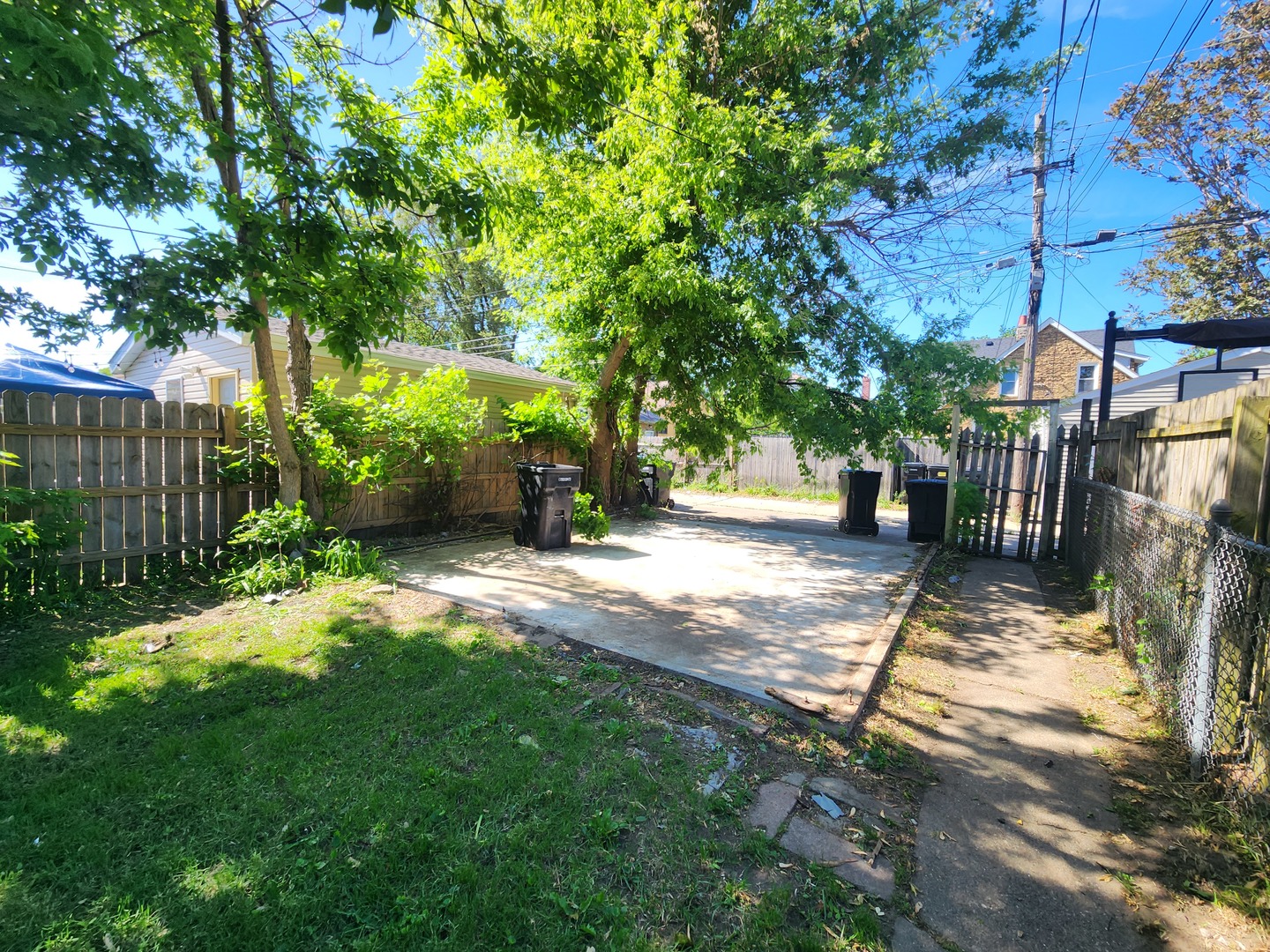 448 East 88th Street Chicago IL 60619
